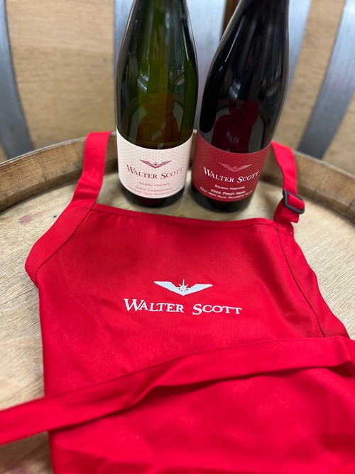 Holiday Sojeau Vineyard Gift with Chef's Apron